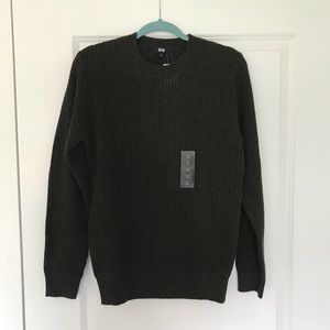 NWT Green Uniqlo Waffle Knit Crewneck Sweater M